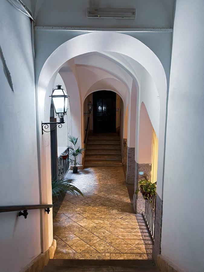 Apartamento Chez Marie Napoli Exterior foto